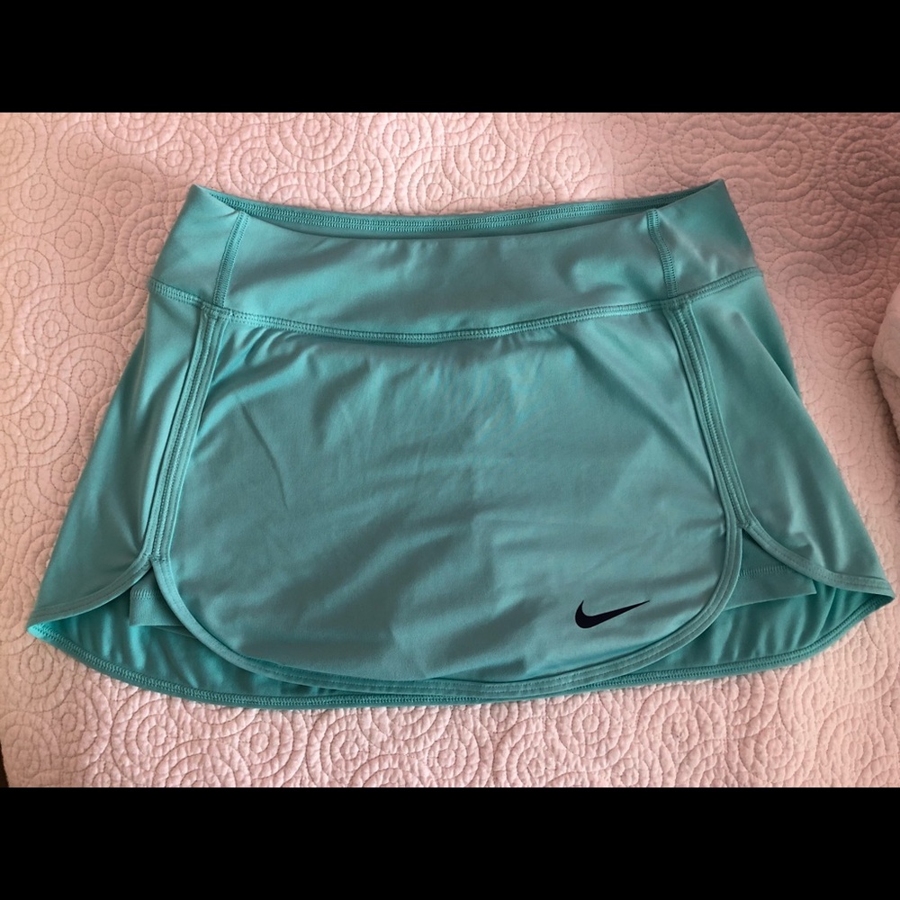 Nike tennis skirt